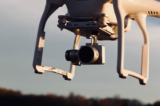 Inspekcje przemysłowe z wykorzystaniem drona